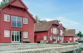 3 Bedroom Pet Friendly Apartment In Sjernarøy